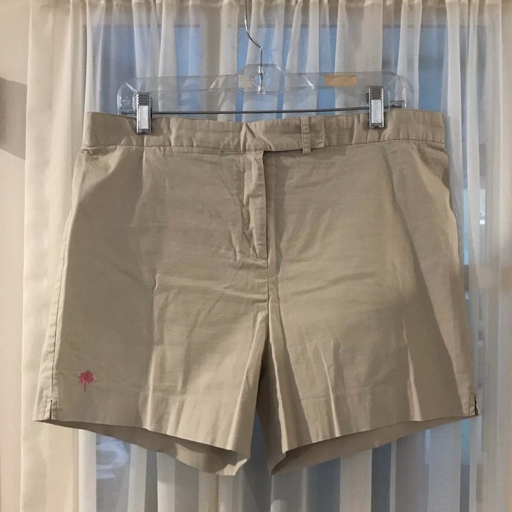 Lilly Pulitzer Shorts Size Medium White Label